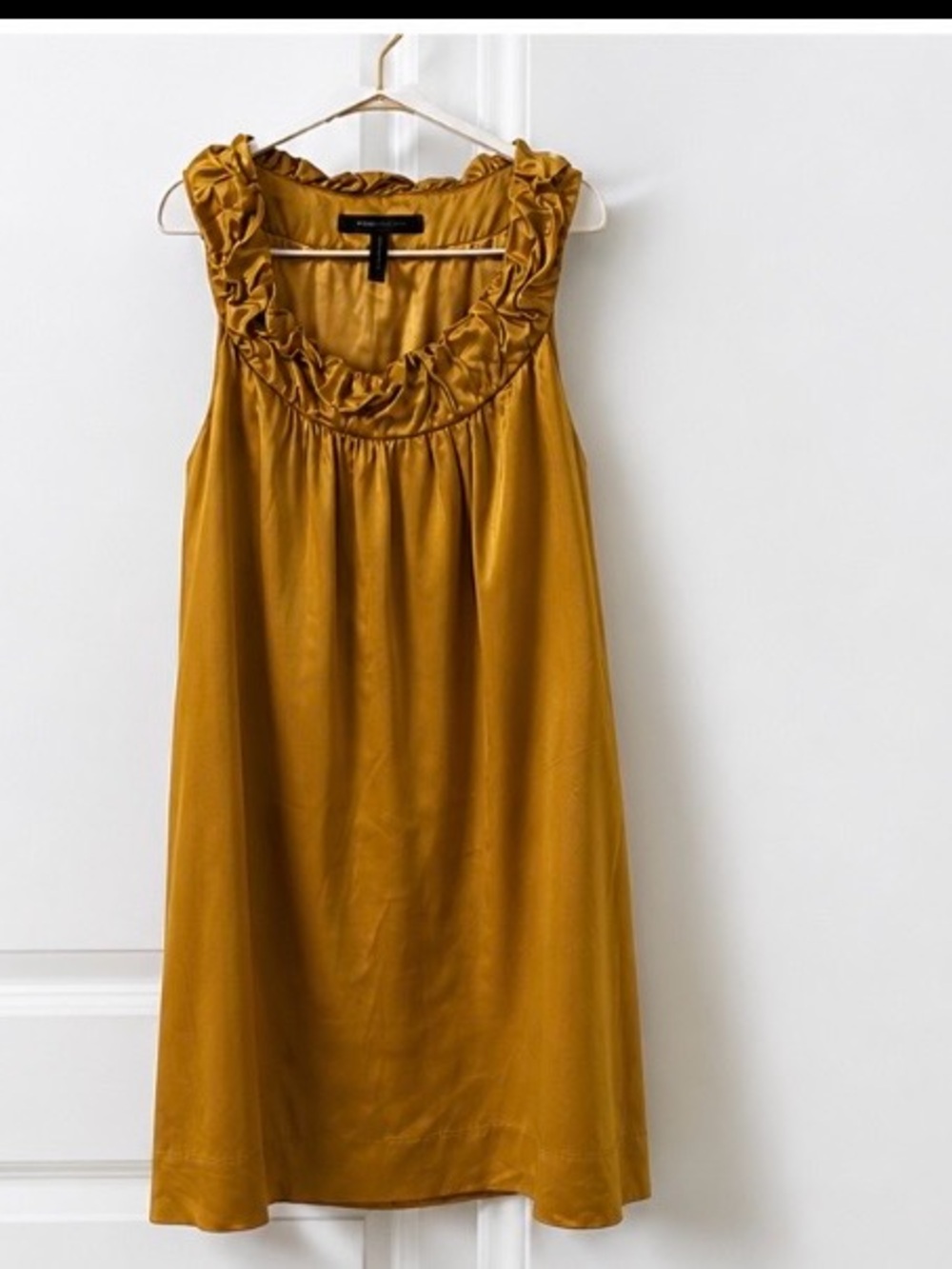 BCBG sleeveless gold dress size 10